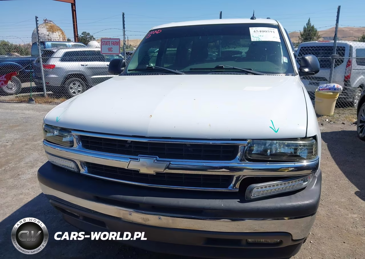 2005 Chevrolet Tahoe Ls VIN:1GNEC13V45J243281 - 12