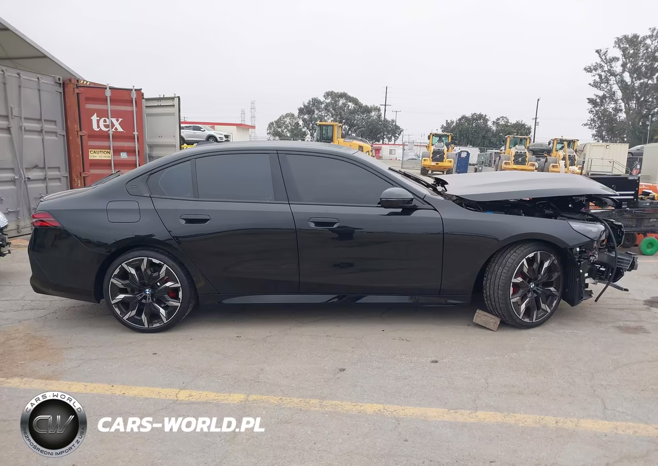 2026 BMW 530I VIN:WBA43FJ09TCX59577 - 17