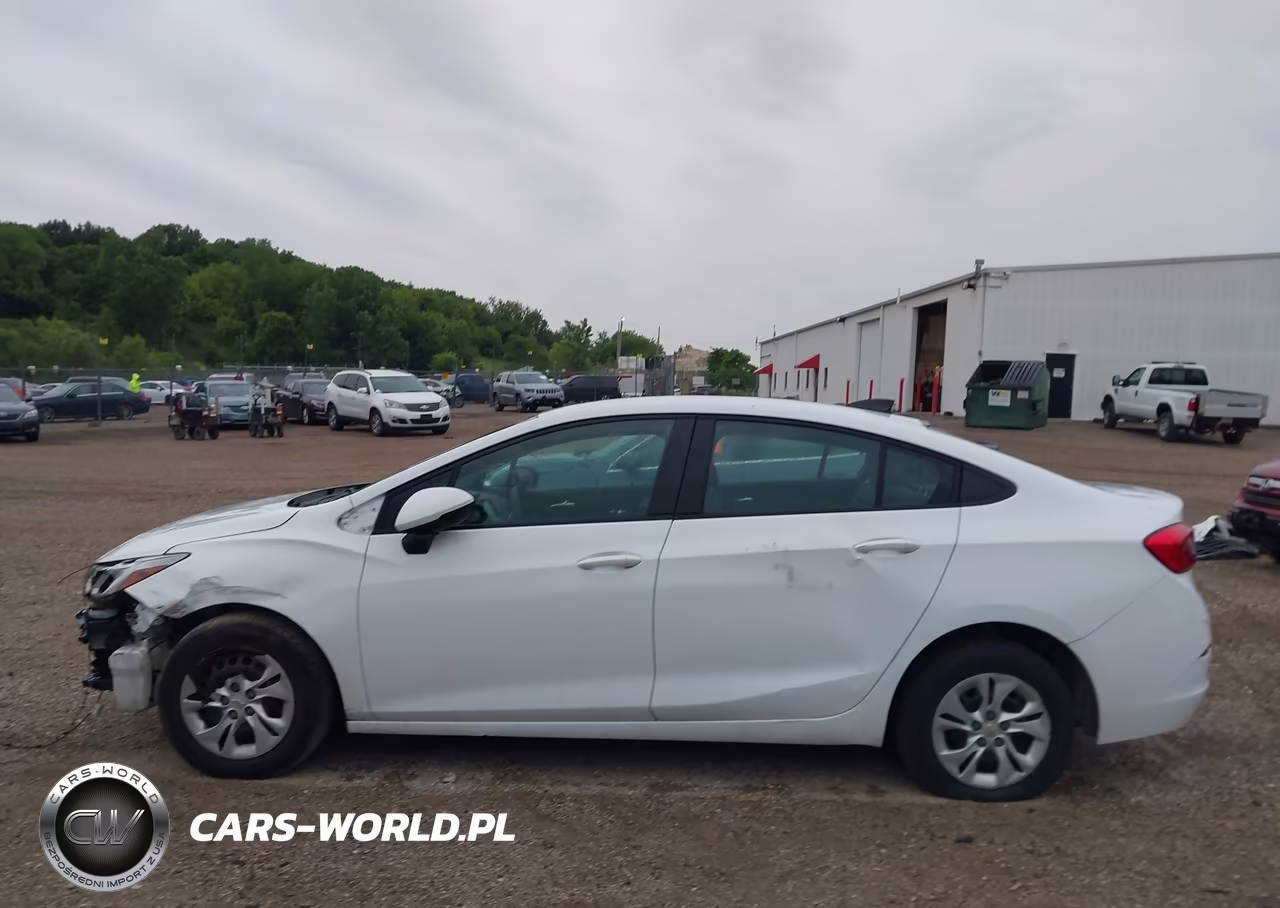 2019 Chevrolet Cruze Ls VIN:1G1BC5SM9K7122517 - 14