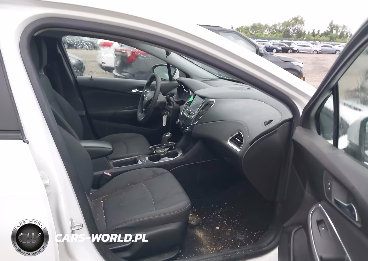 2019 Chevrolet Cruze Ls VIN:1G1BC5SM9K7122517 - 5