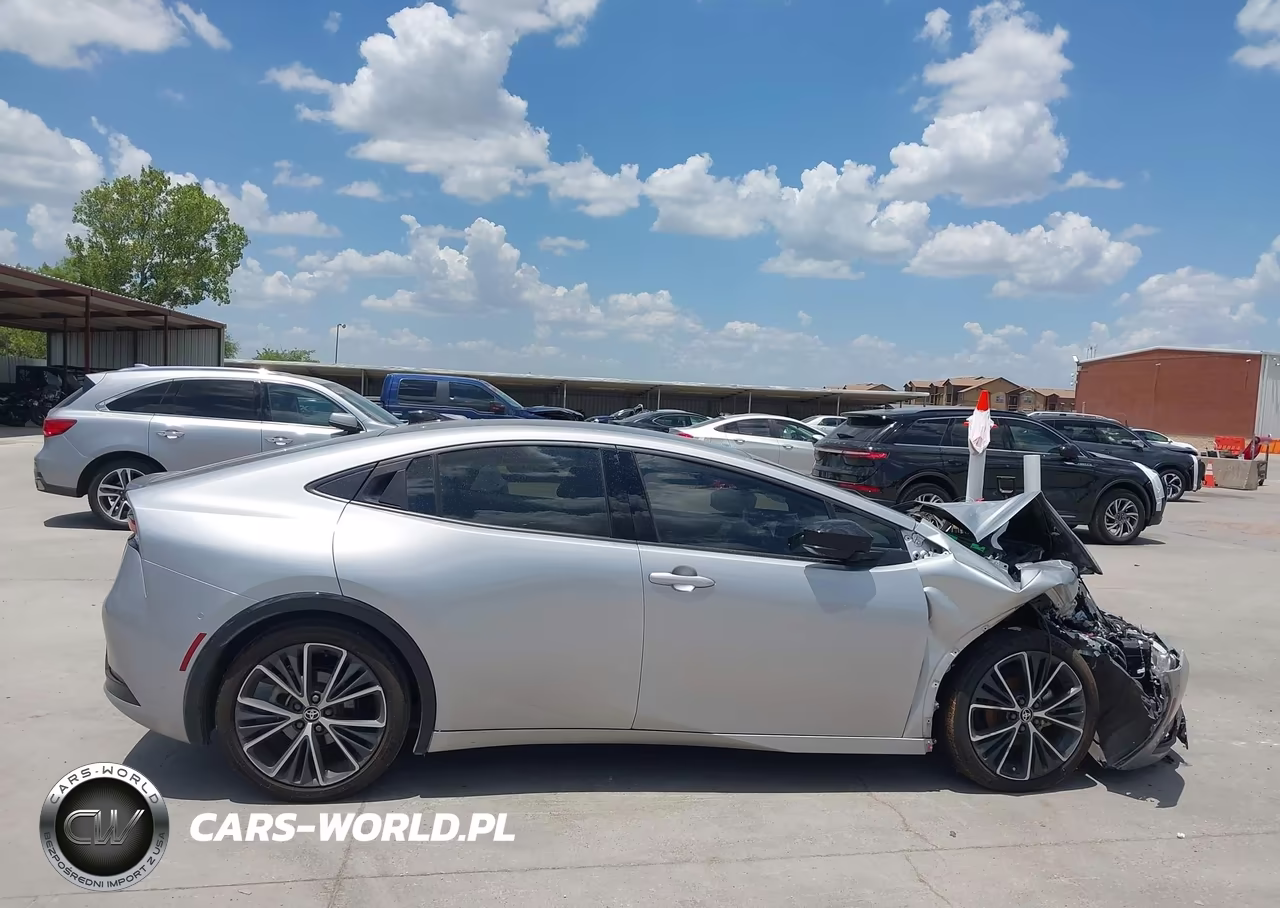 2024 Toyota Prius Limited VIN:JTDACAAU9R3044464 - 14