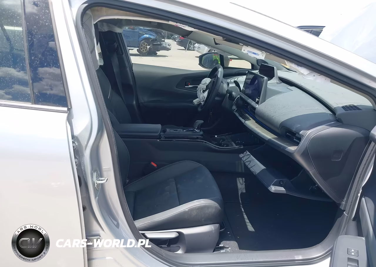 2024 Toyota Prius Limited VIN:JTDACAAU9R3044464 - 5