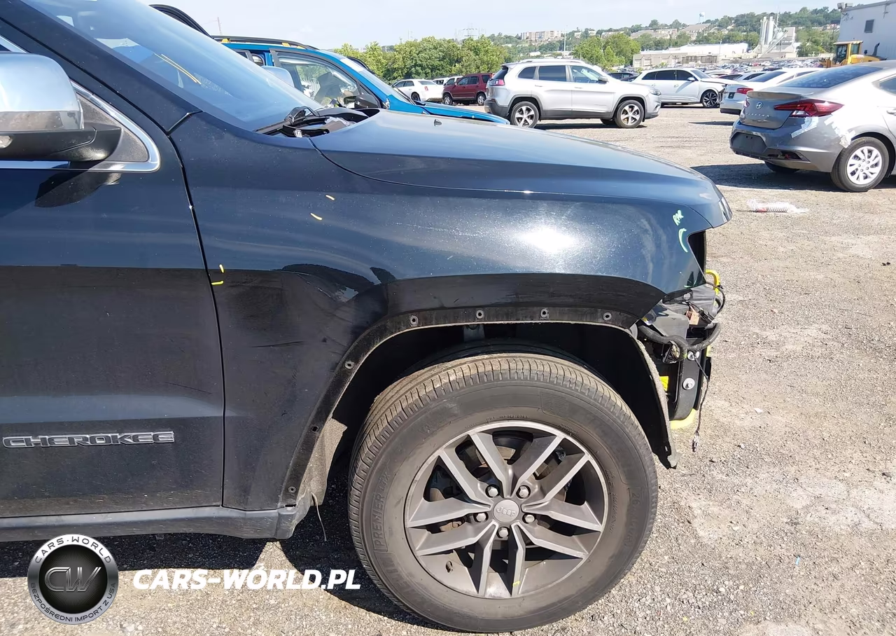 2018 Jeep Grand Cherokee Limited 4X4 VIN:1C4RJFBG1JC252180 - 6