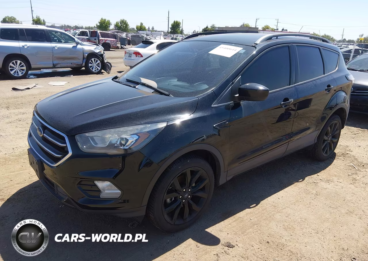 2018 Ford Escape Se VIN:1FMCU9GDXJUB73870 - 2