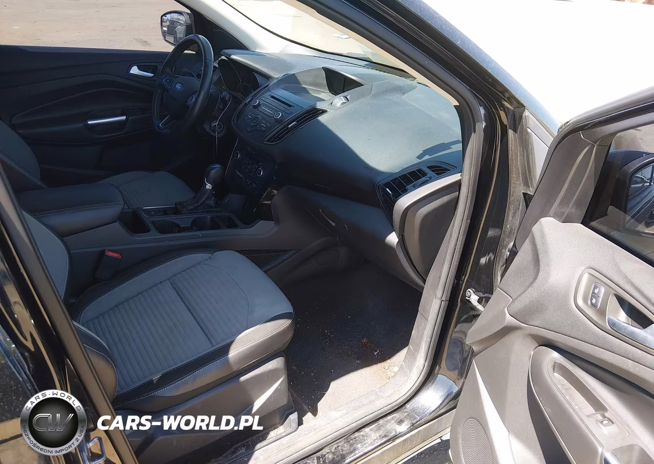 2018 Ford Escape Se VIN:1FMCU9GDXJUB73870 - 5
