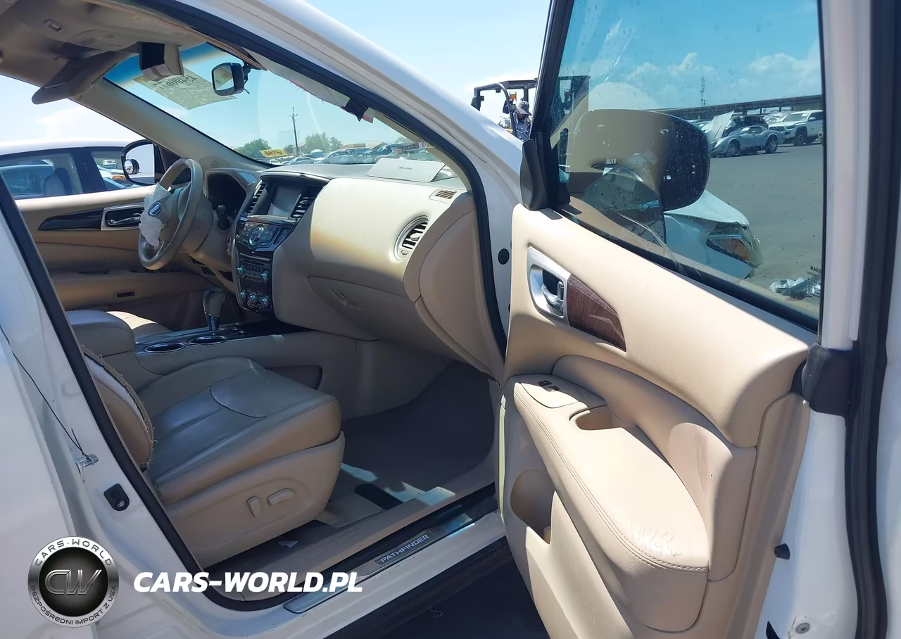2014 Nissan Pathfinder Platinum VIN:5N1AR2MNXEC721374 - 5