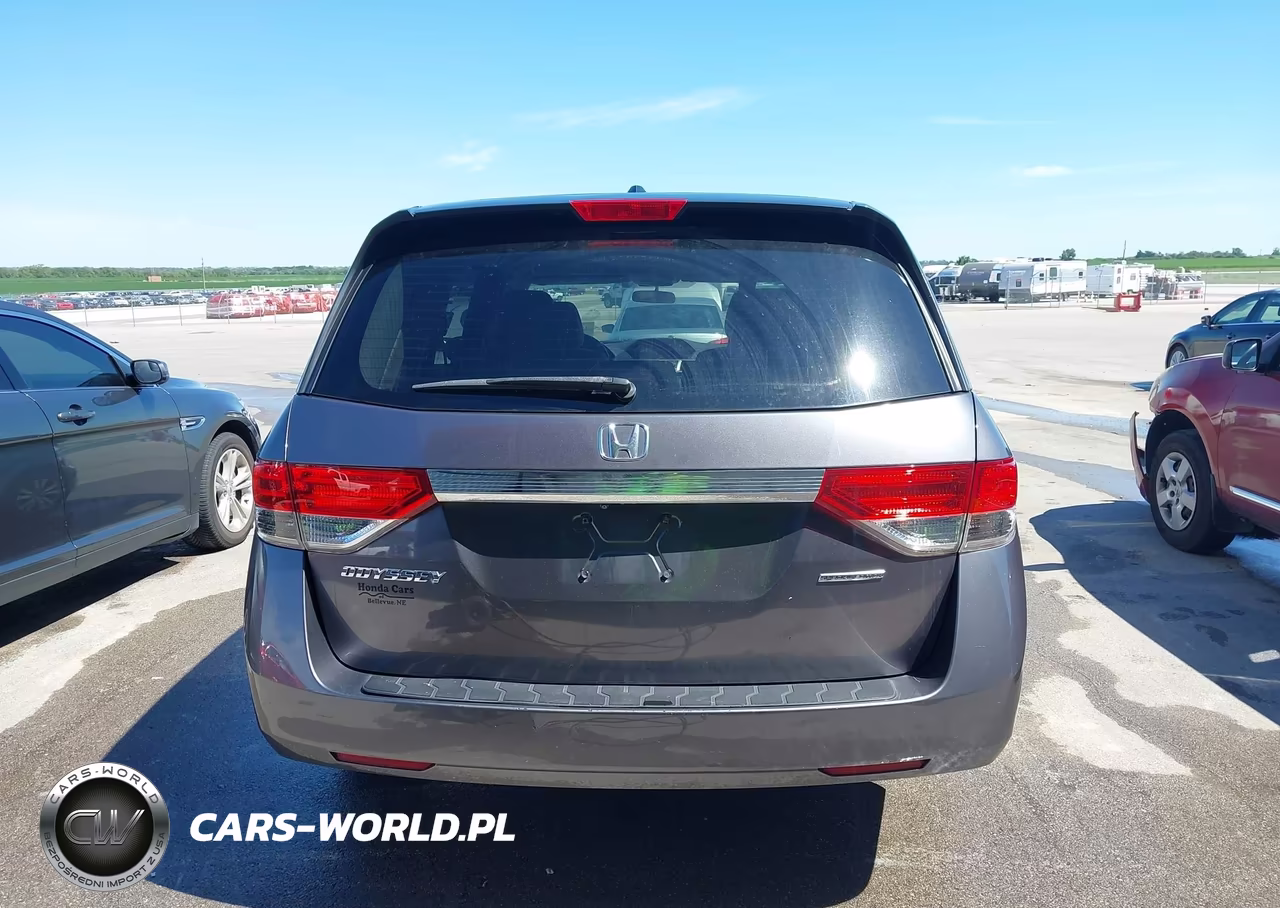 2016 Honda Odyssey Se VIN:5FNRL5H30GB016818 - 16