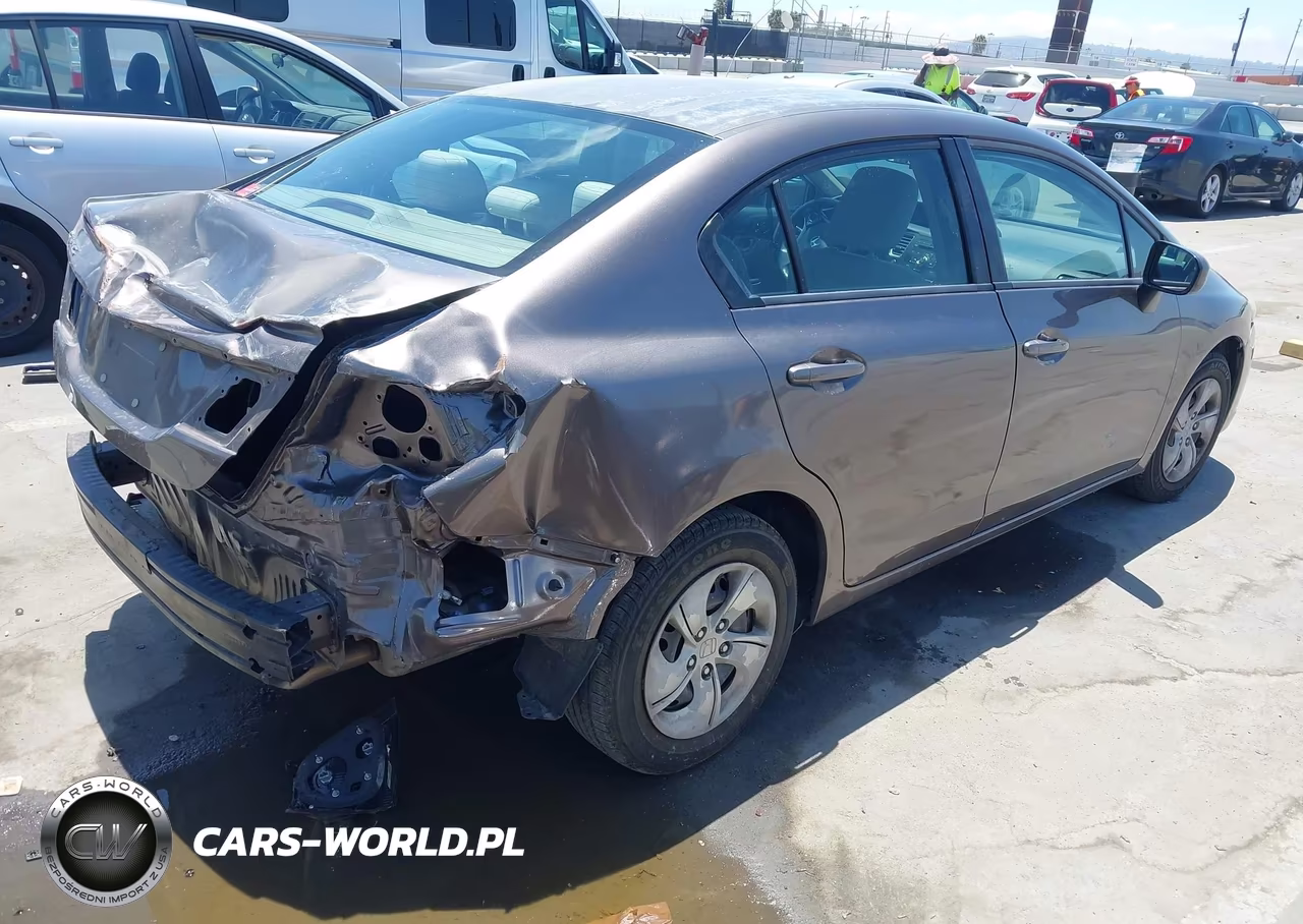 2015 Honda Civic Lx VIN:2HGFB2F5XFH533840 - 4