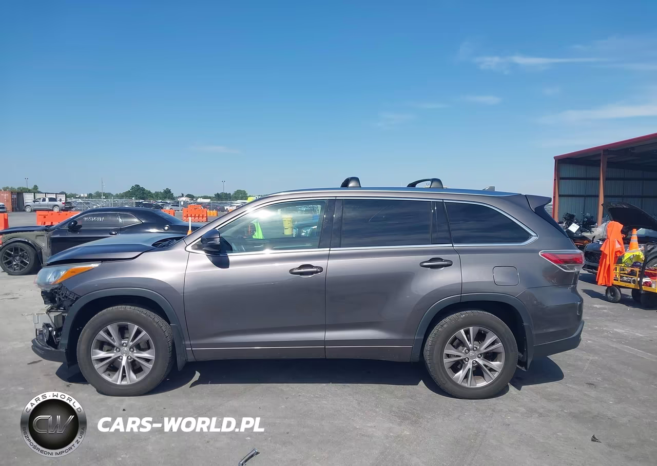 2014 Toyota Highlander Xle V6 VIN:5TDJKRFH3ES020327 - 15