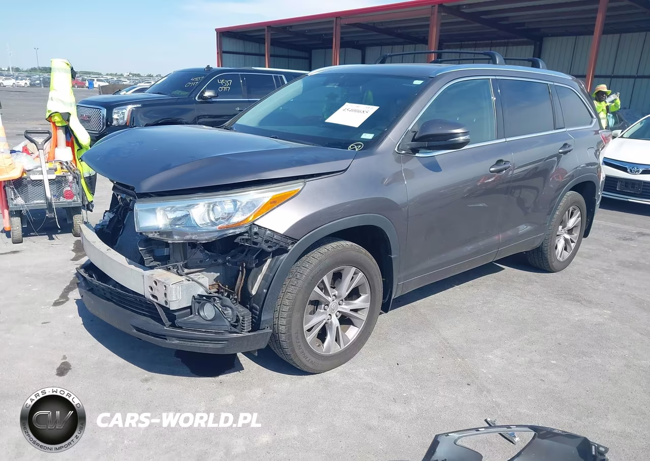 2014 Toyota Highlander Xle V6 VIN:5TDJKRFH3ES020327 - 2