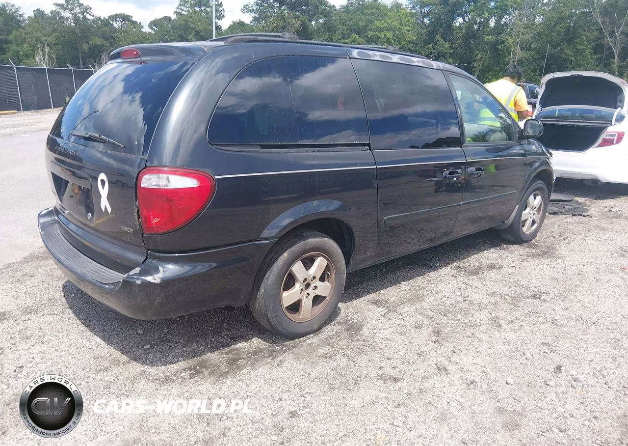 2007 Dodge Grand Caravan Sxt VIN:2D4GP44L47R262922 - 4