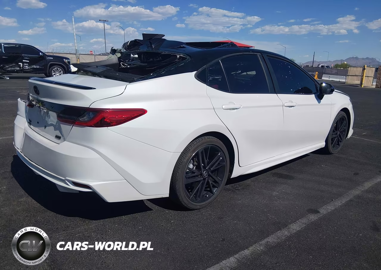 2025 Toyota Camry Xse VIN:4T1DAACK5SU097303 - 4