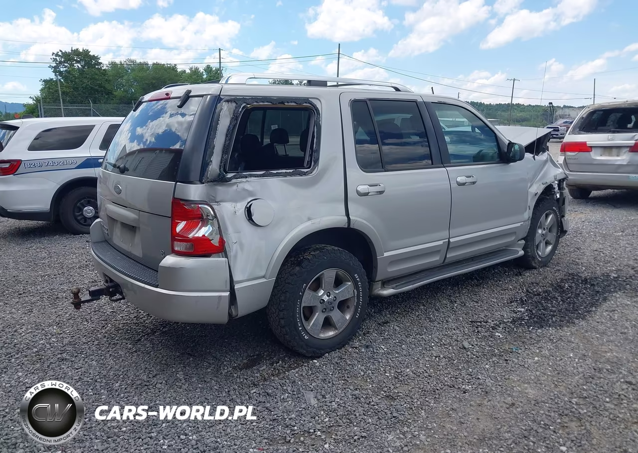 2003 Ford Explorer Limited VIN:1FMZU75W93ZA01676 - 4
