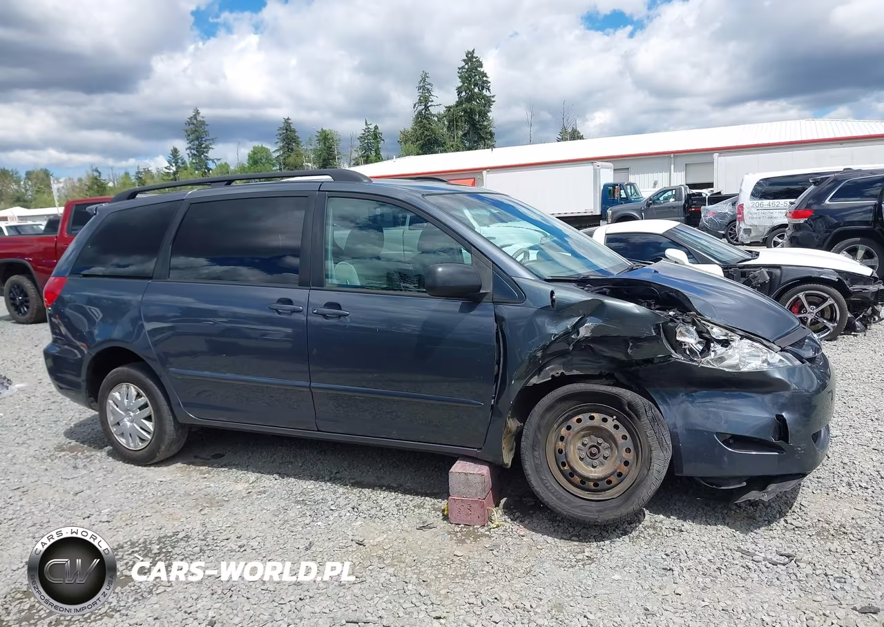 2009 Toyota Sienna Le VIN:5TDZK23C19S240798 - 14