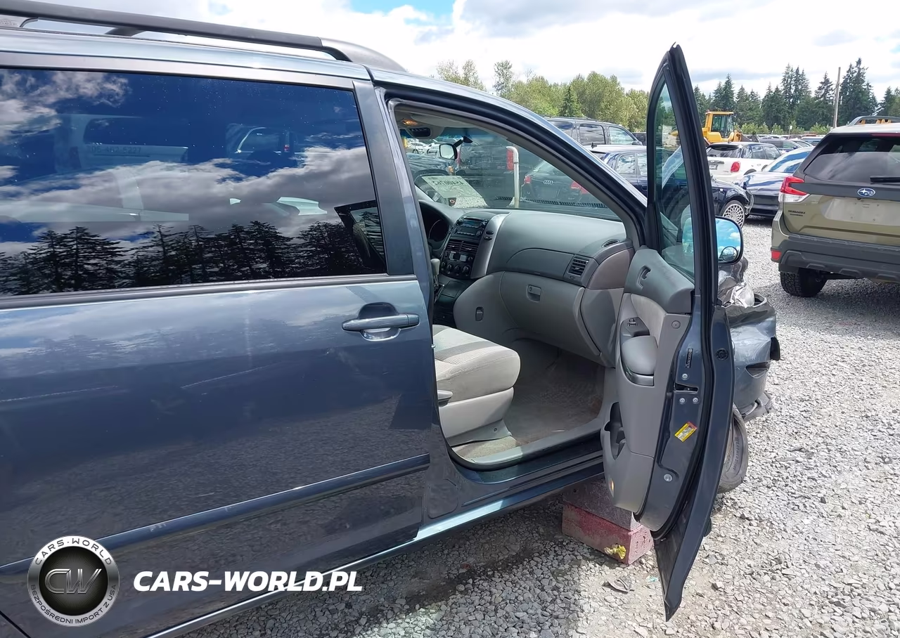 2009 Toyota Sienna Le VIN:5TDZK23C19S240798 - 5