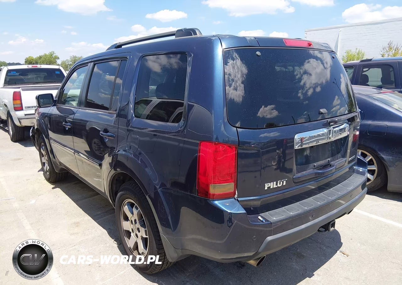 2011 Honda Pilot Touring VIN:5FNYF3H96BB043977 - 3