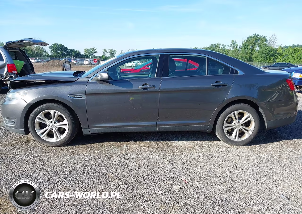 2015 Ford Taurus Sel VIN:1FAHP2E80FG158773 - 14