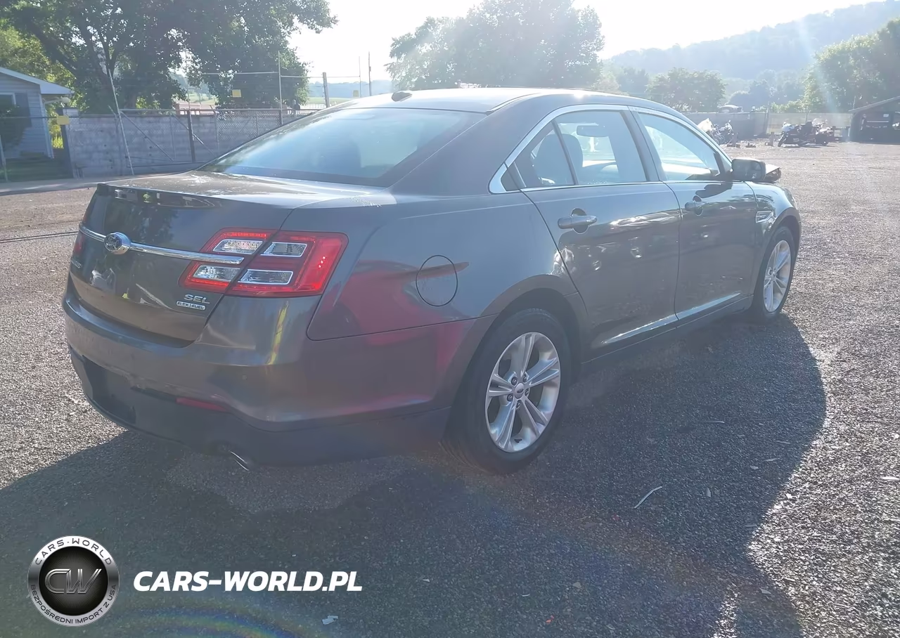 2015 Ford Taurus Sel VIN:1FAHP2E80FG158773 - 4