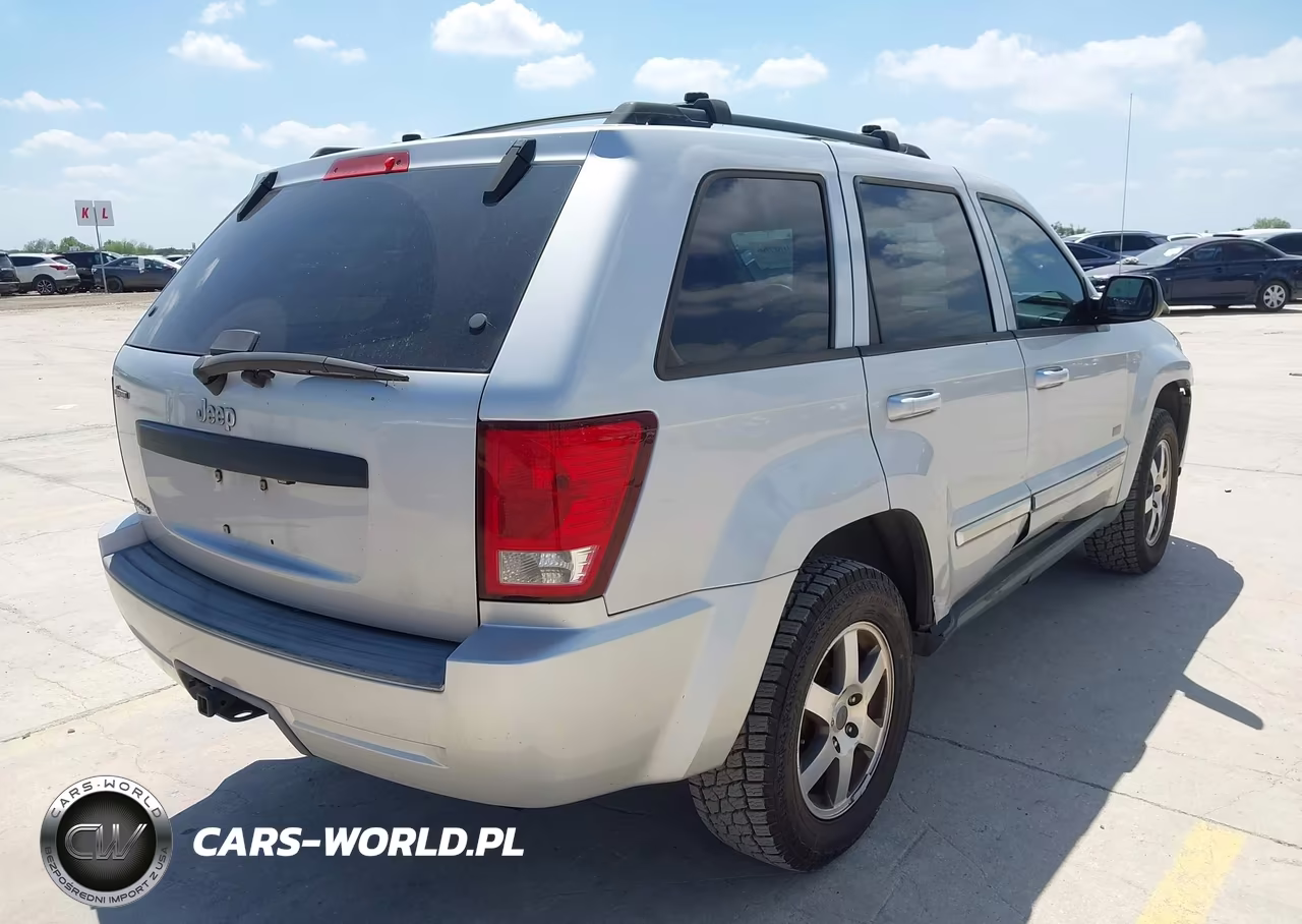 2009 Jeep Grand Cherokee Laredo VIN:1J8GS48K19C554870 - 4