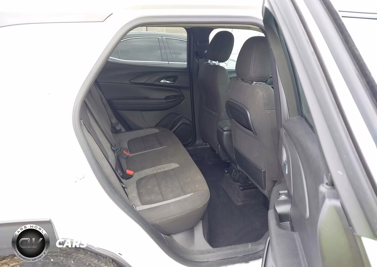 2021 Chevrolet Trailblazer Fwd Lt VIN:KL79MPS23MB120157 - 8