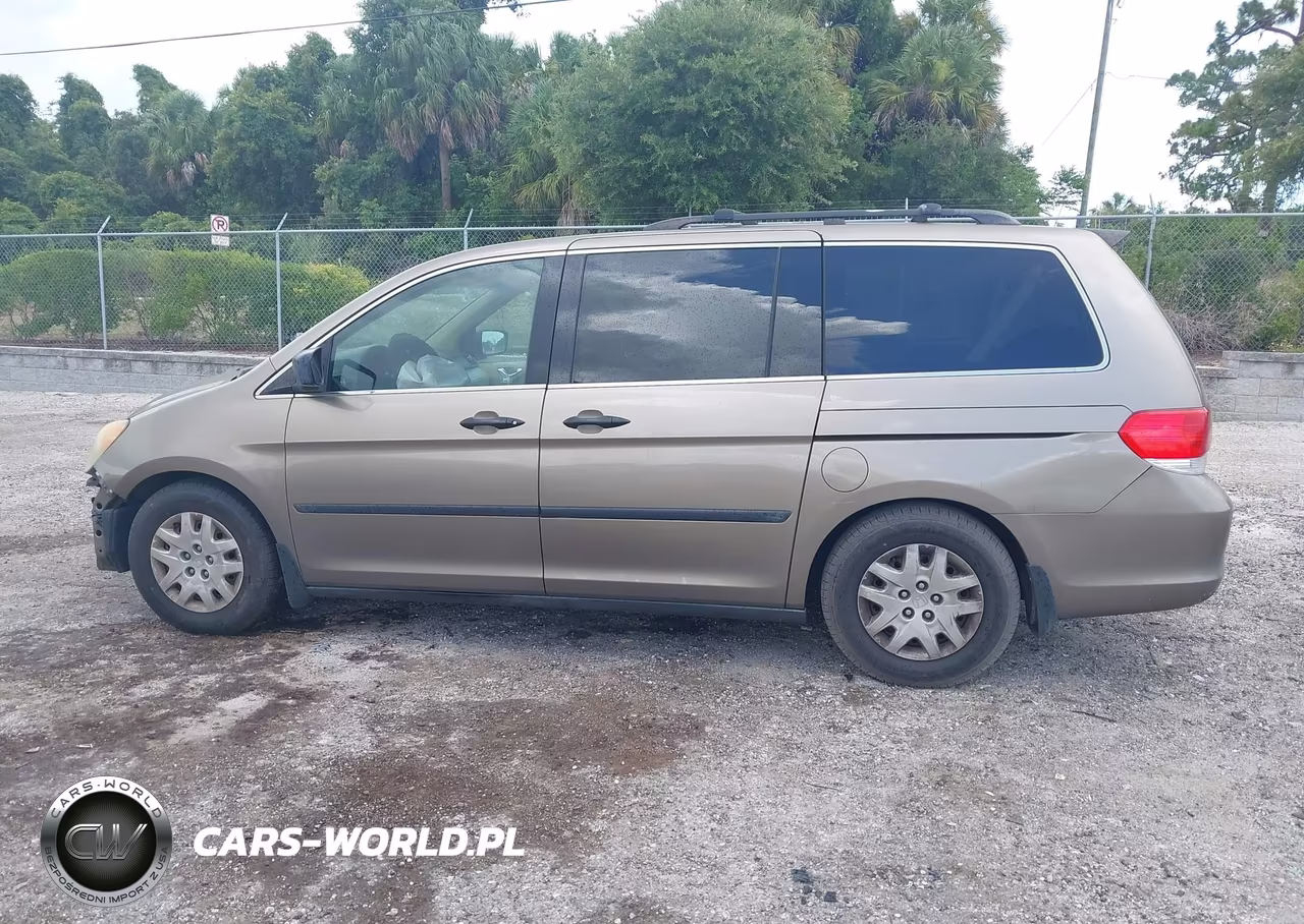 2010 Honda Odyssey Lx VIN:5FNRL3H24AB042552 - 14