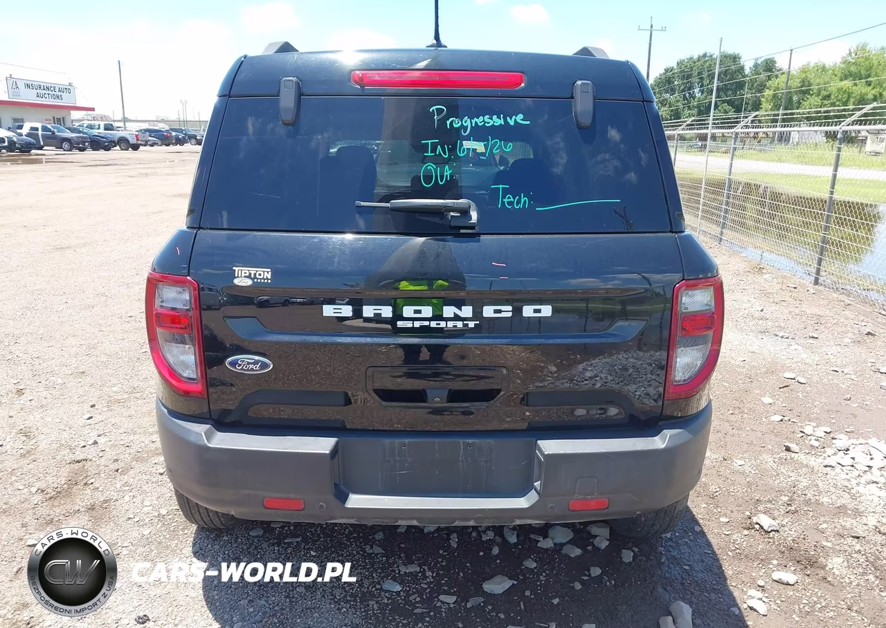 2023 Ford Bronco Sport Outer Banks VIN:3FMCR9C61PRD89082 - 17