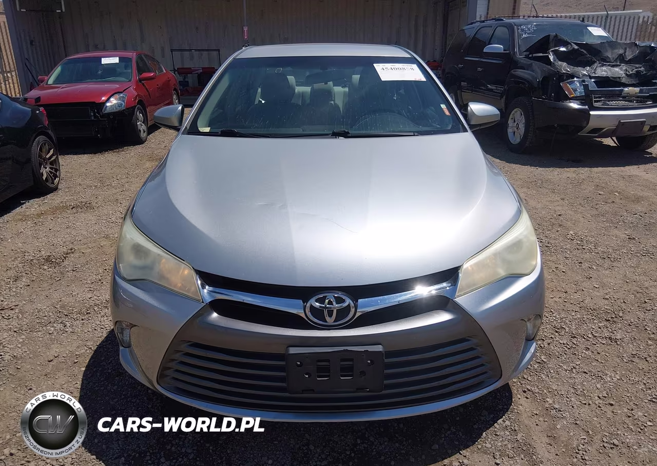 2016 Toyota Camry Le VIN:4T4BF1FK5GR545511 - 11