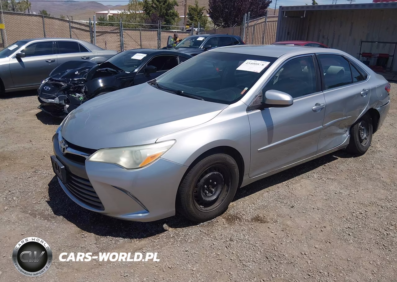 2016 Toyota Camry Le VIN:4T4BF1FK5GR545511 - 2