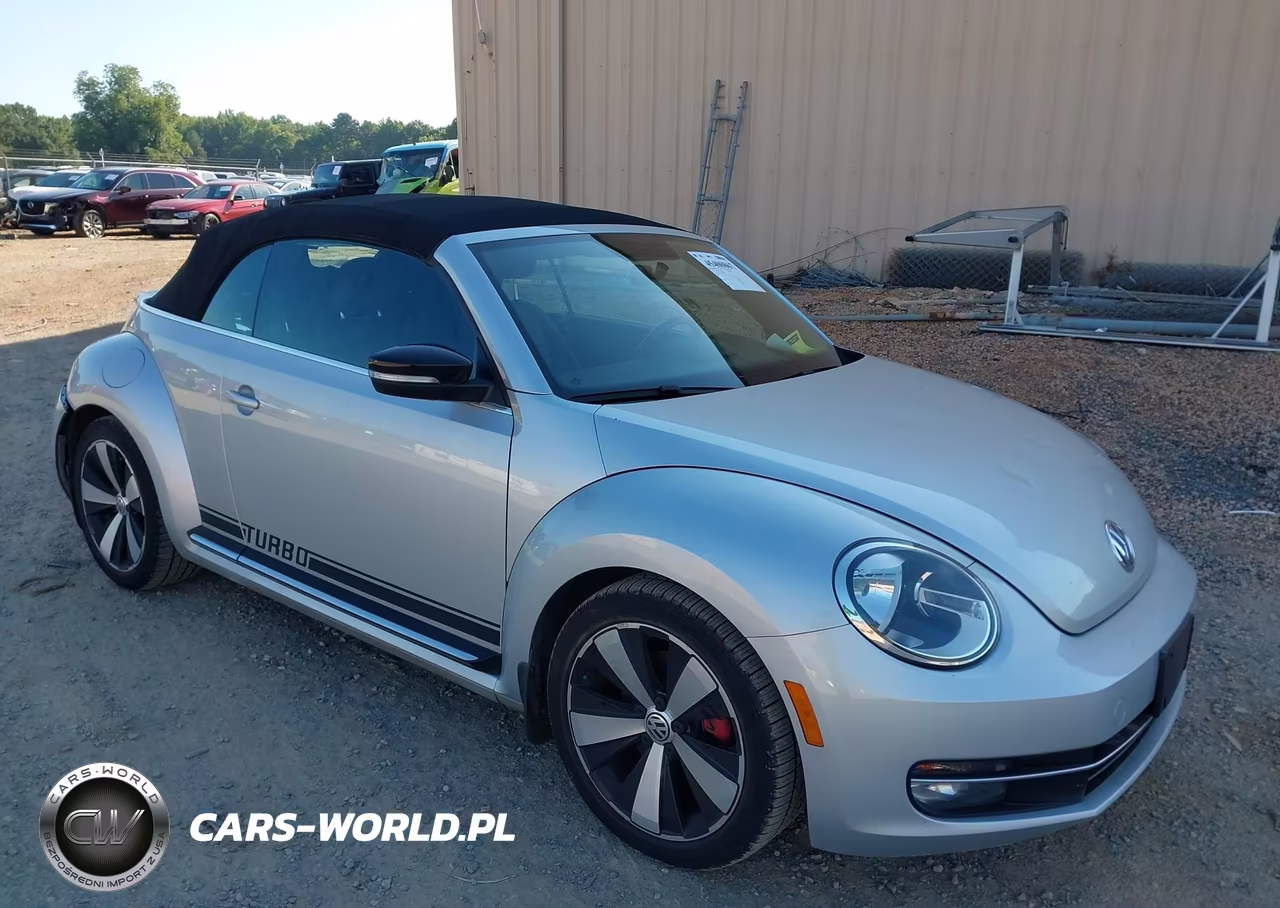 2013 Volkswagen Beetle 2.0T – zdjęcie 1 z 16
