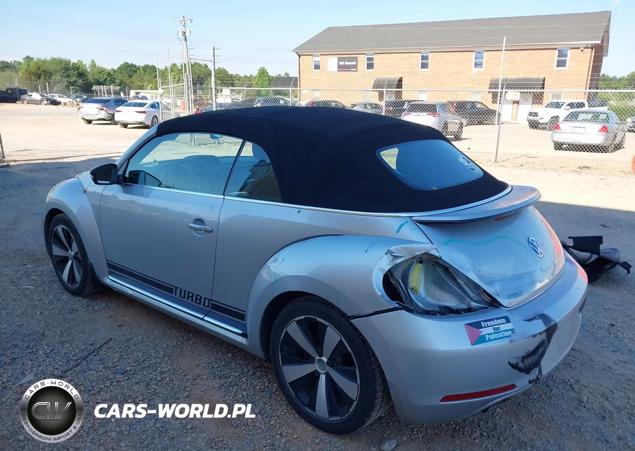 2013 Volkswagen Beetle 2.0T VIN:3VW7A7AT8DM803314 - 3