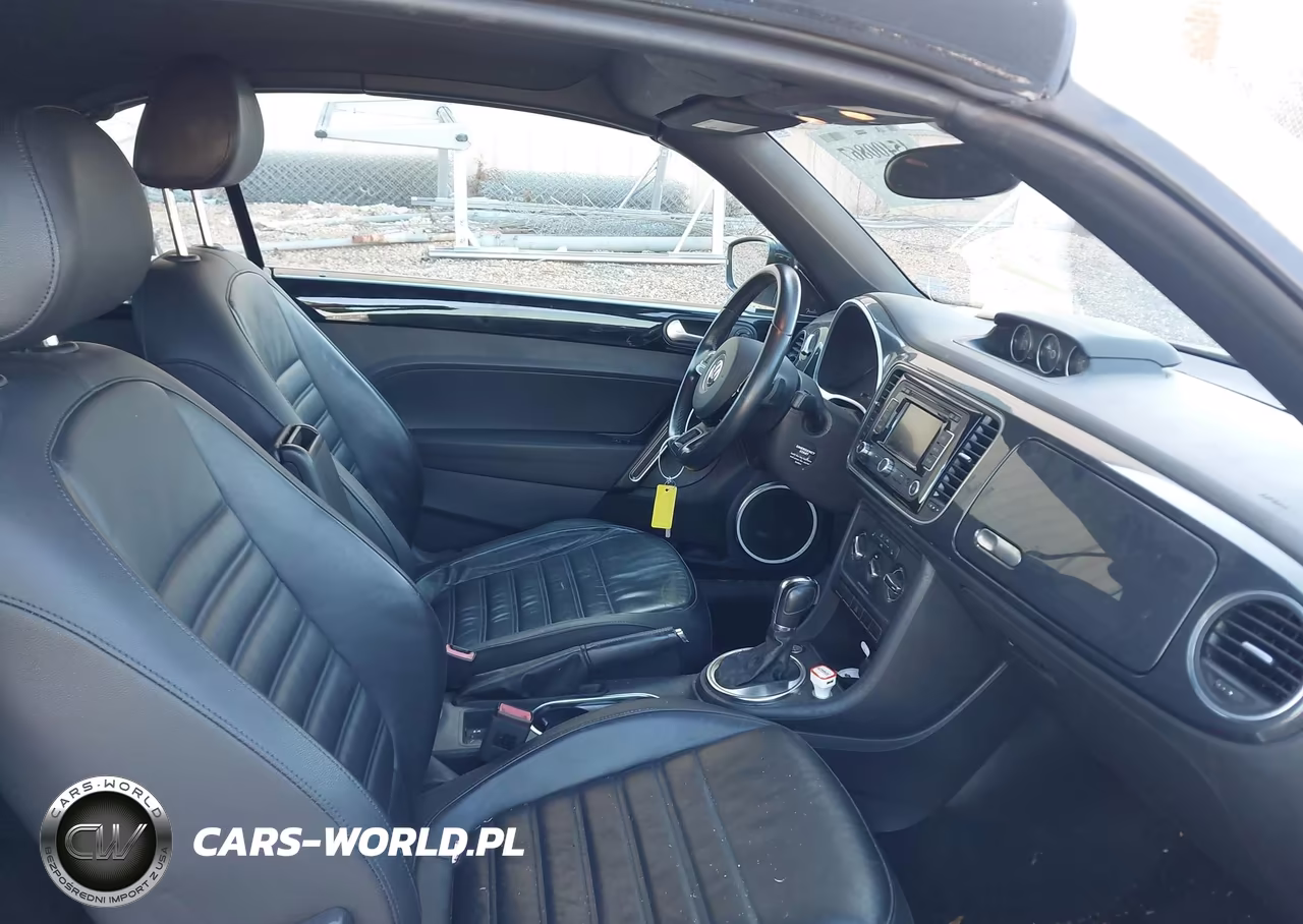 2013 Volkswagen Beetle 2.0T VIN:3VW7A7AT8DM803314 - 5