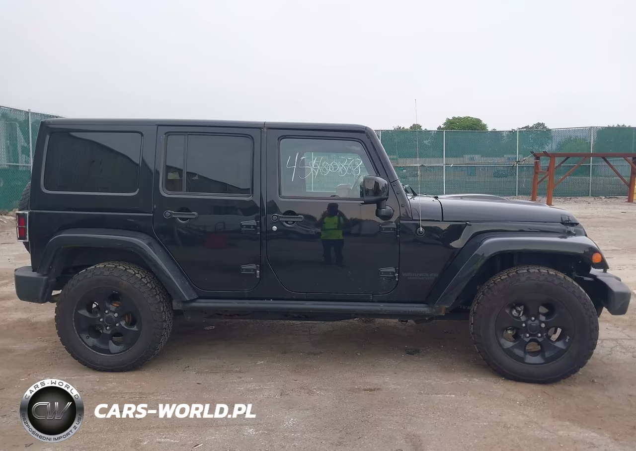 2015 Jeep Wrangler Unlimited Altitude VIN:1C4HJWEG9FL744647 - 13