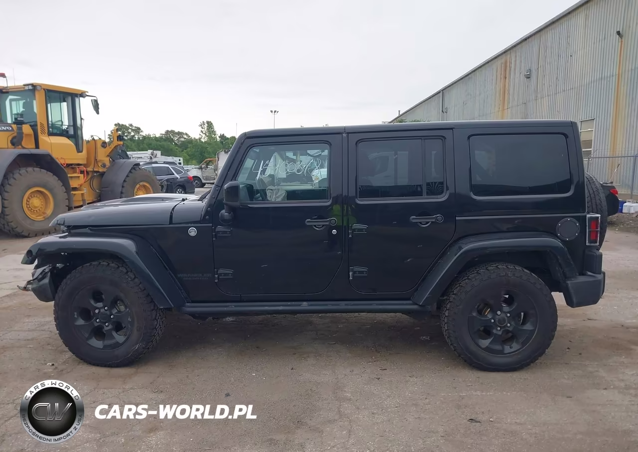 2015 Jeep Wrangler Unlimited Altitude VIN:1C4HJWEG9FL744647 - 14