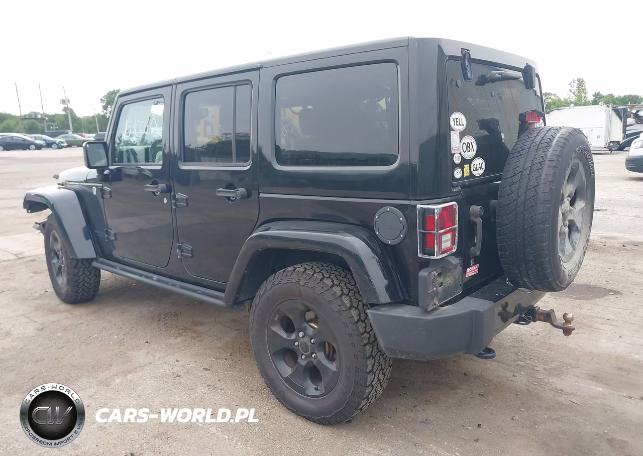 2015 Jeep Wrangler Unlimited Altitude VIN:1C4HJWEG9FL744647 - 3