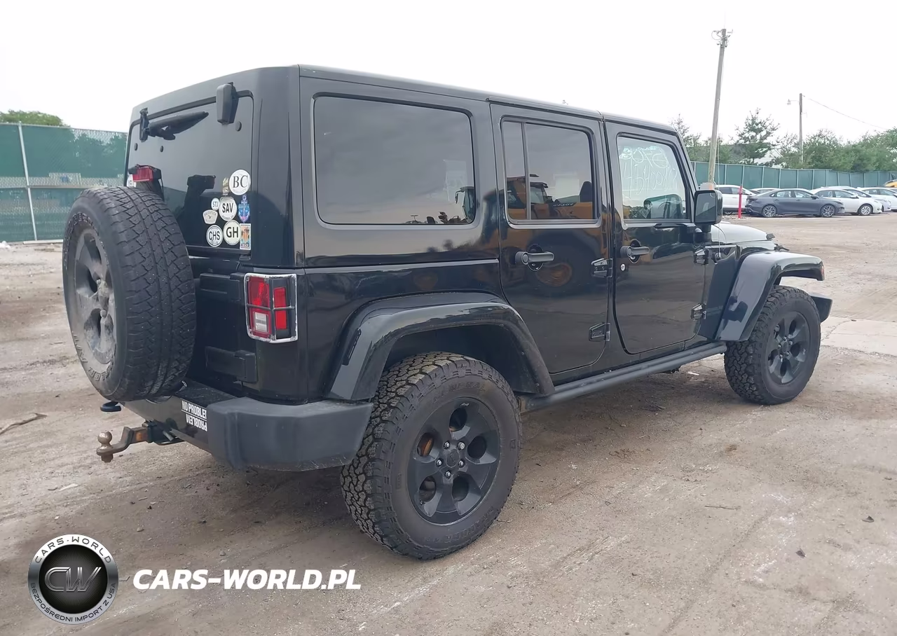 2015 Jeep Wrangler Unlimited Altitude VIN:1C4HJWEG9FL744647 - 4