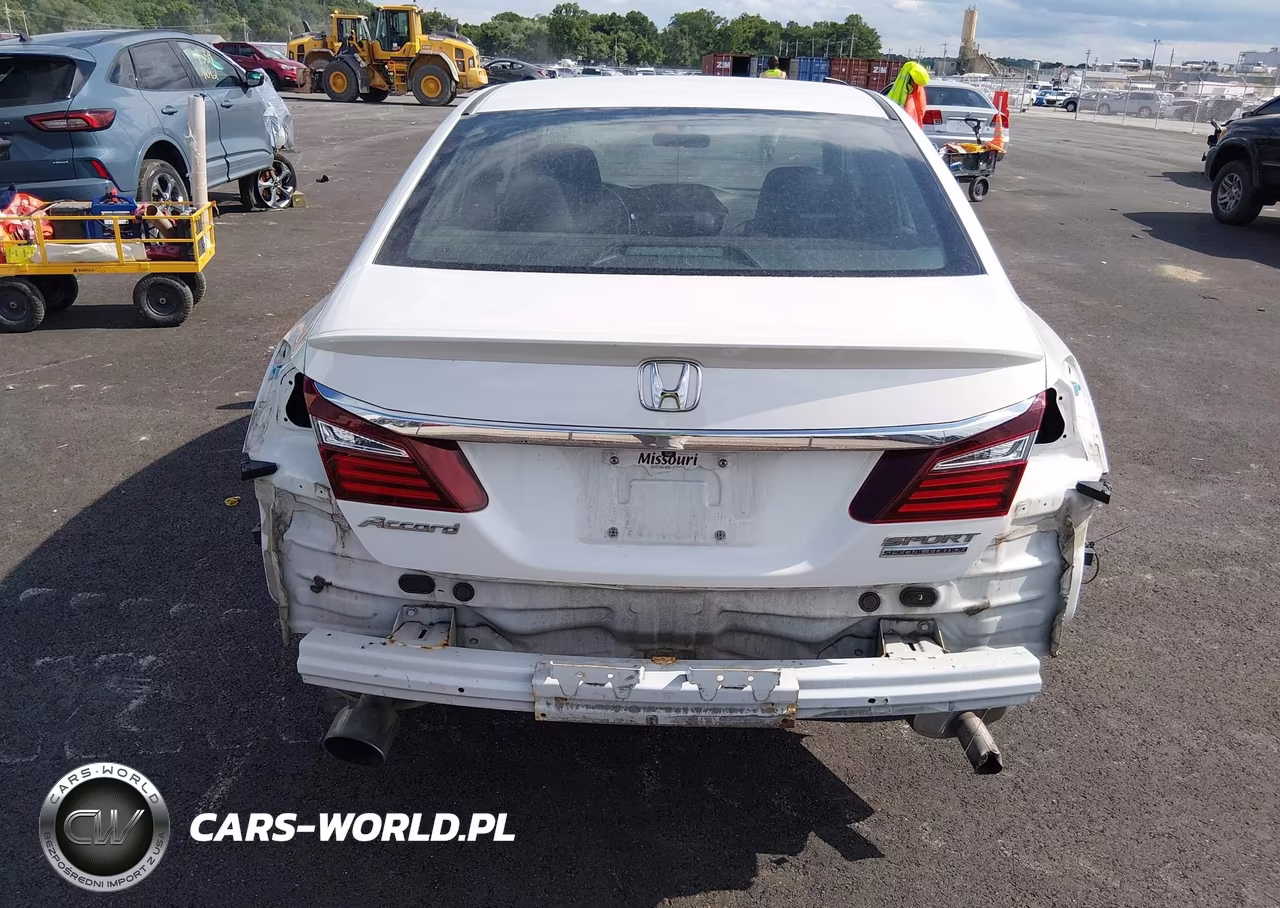 2017 Honda Accord Sport Se VIN:1HGCR2F18HA061361 - 16