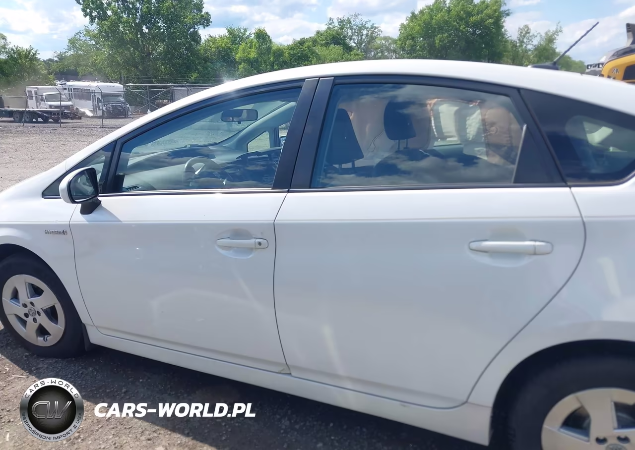 2010 Toyota Prius Iii VIN:JTDKN3DU0A0190179 - 14
