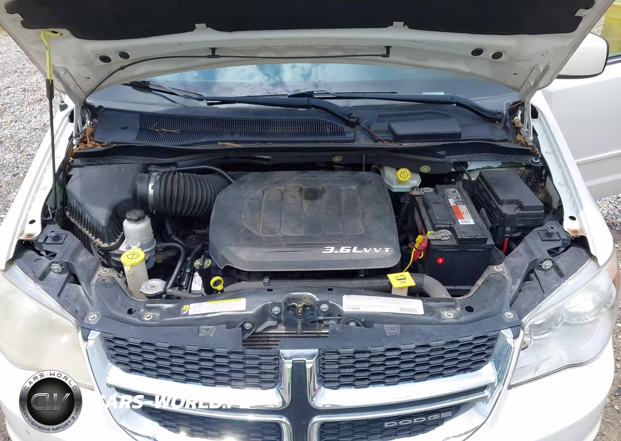 2012 Dodge Grand Caravan Crew VIN:2C4RDGDG1CR123330 - 10