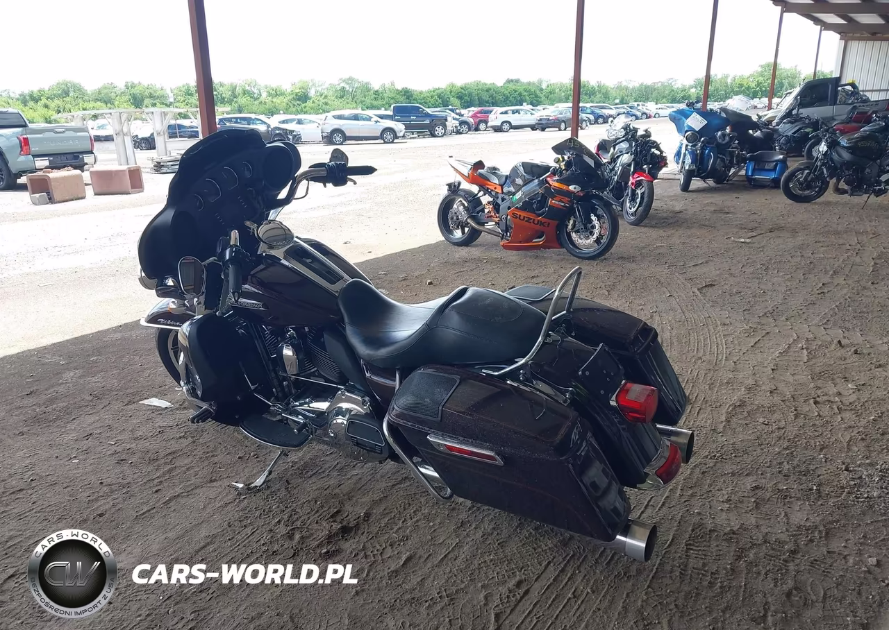 2014 Harley-Davidson Flhtcu Ultra Classic Electra Gld VIN:1HD1FCM12EB674300 - 3