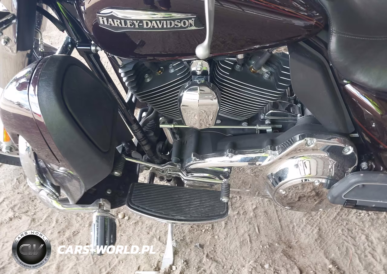 2014 Harley-Davidson Flhtcu Ultra Classic Electra Gld VIN:1HD1FCM12EB674300 - 9