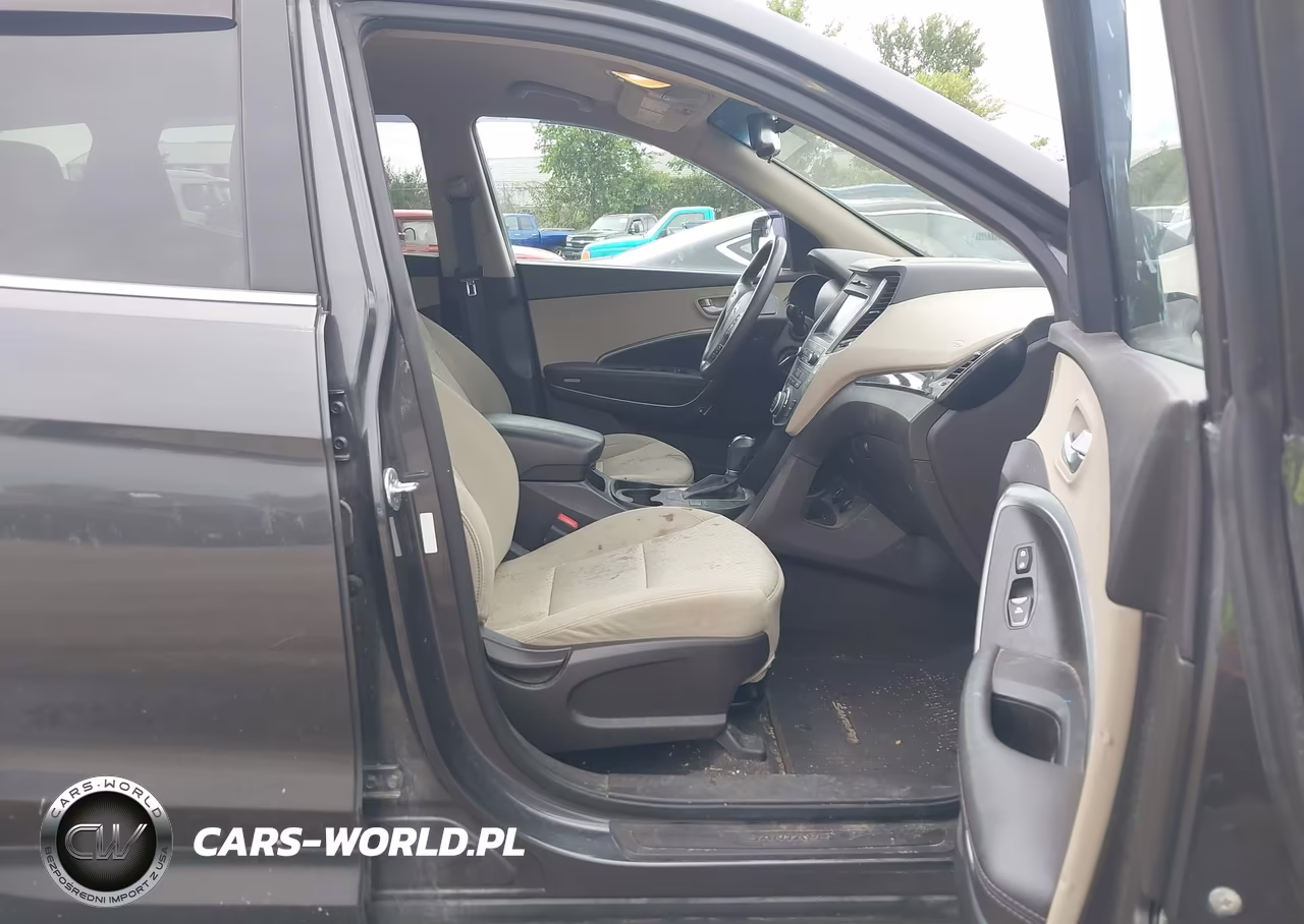 2017 Hyundai Santa Fe Sport 2.4L VIN:5XYZUDLB6HG384694 - 5
