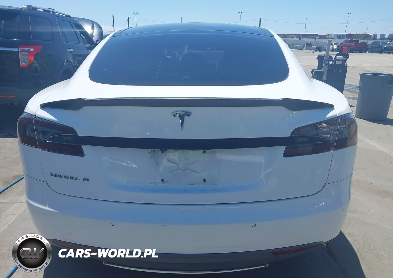 2015 Tesla Model S 60-70-85 VIN:5YJSA1E14FF107270 - 15
