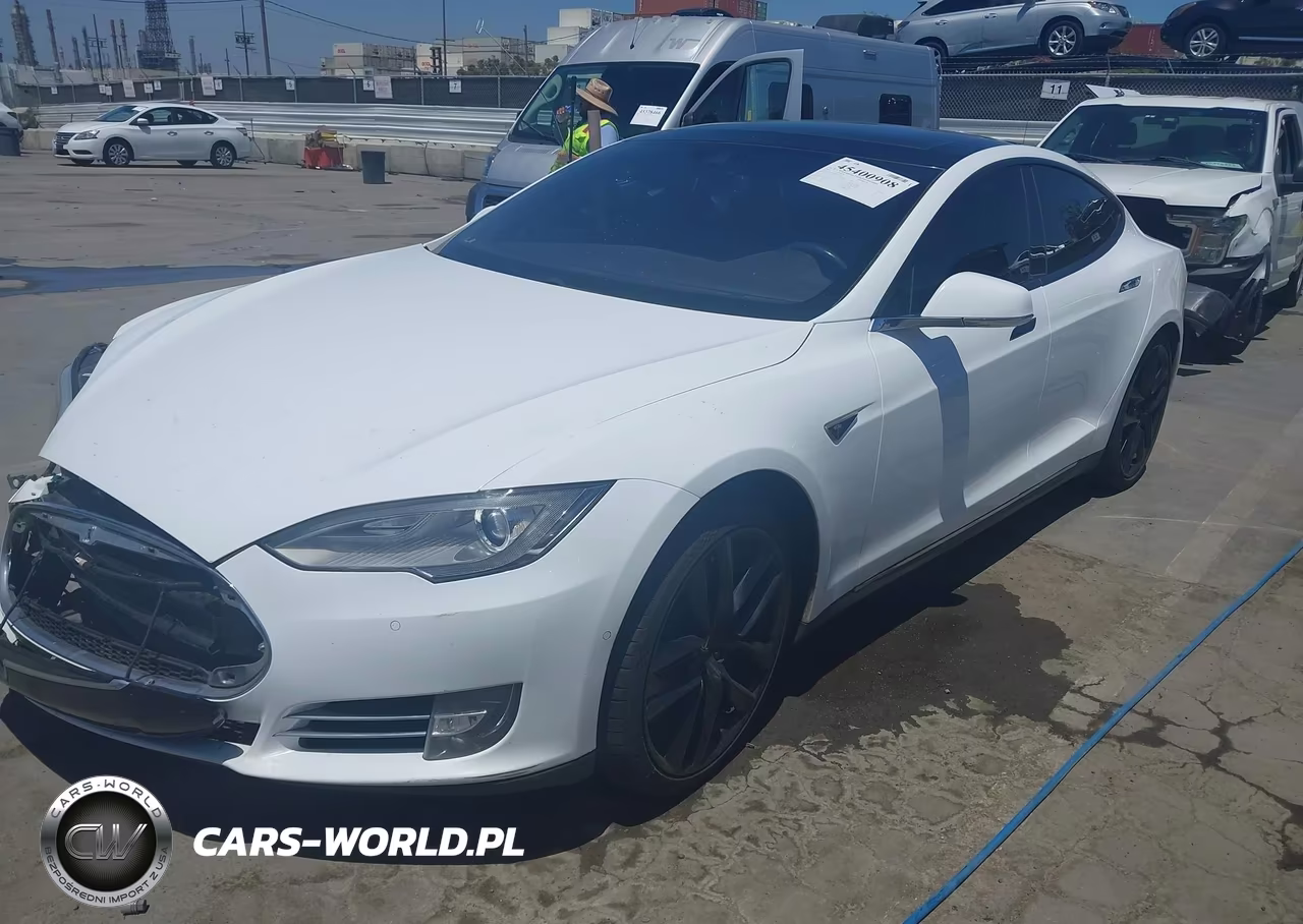 2015 Tesla Model S 60-70-85 VIN:5YJSA1E14FF107270 - 2