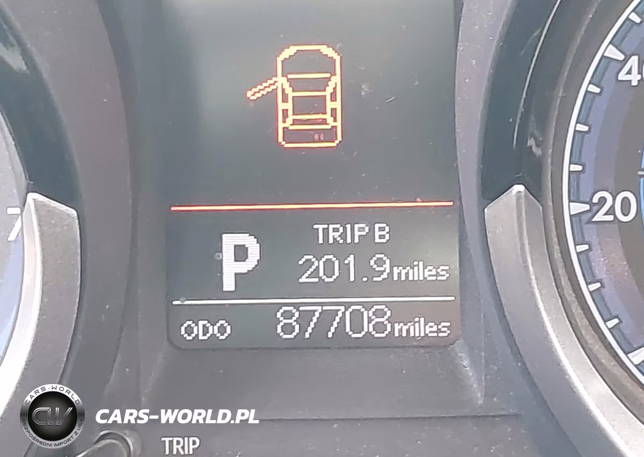 2015 Toyota Corolla S Plus VIN:2T1BURHE6FC460621 - 16