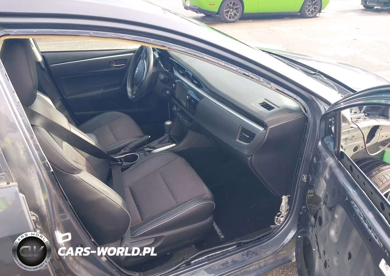 2015 Toyota Corolla S Plus VIN:2T1BURHE6FC460621 - 5