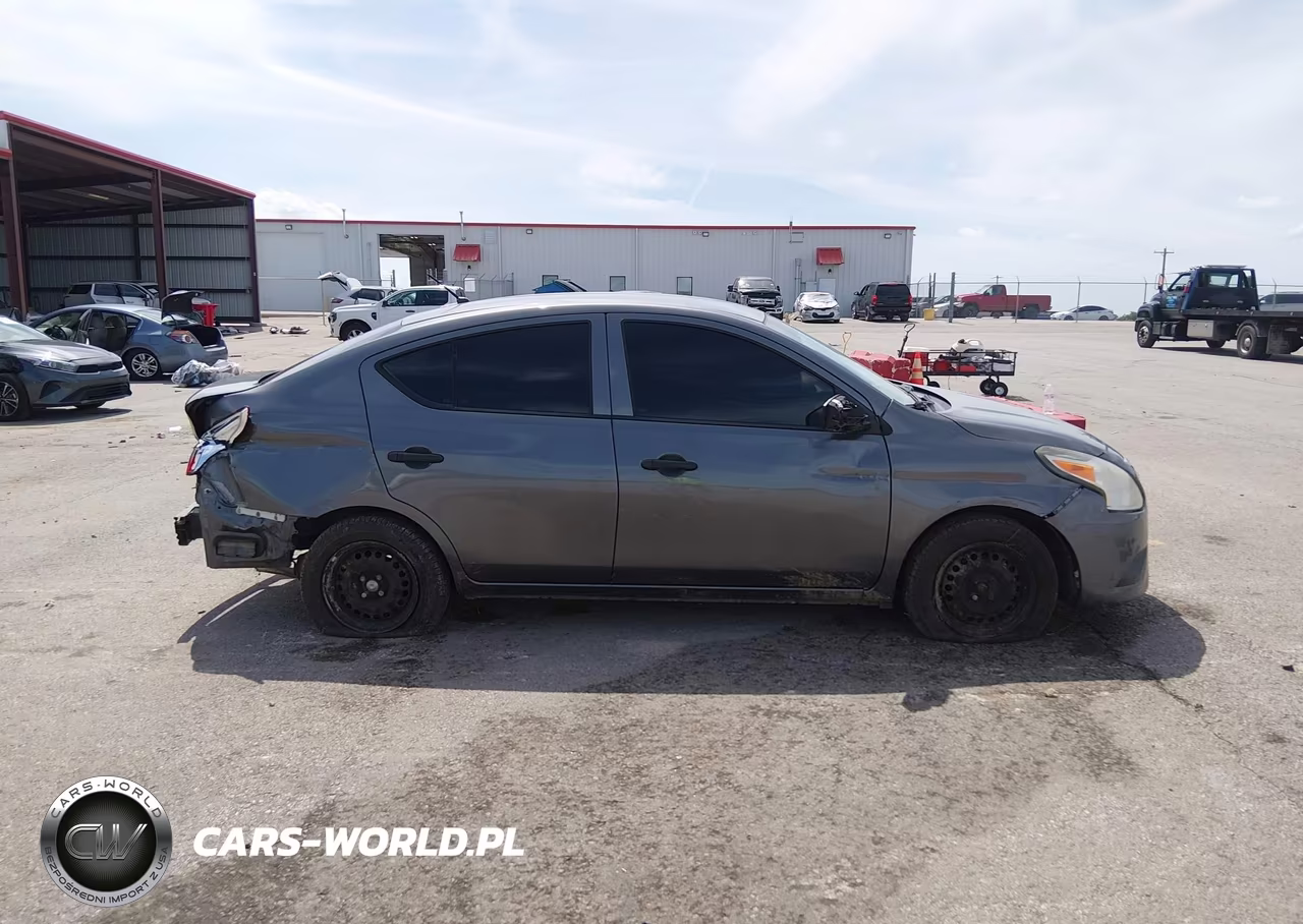 2016 Nissan Versa 1.6 S VIN:3N1CN7AP3GL872563 - 14