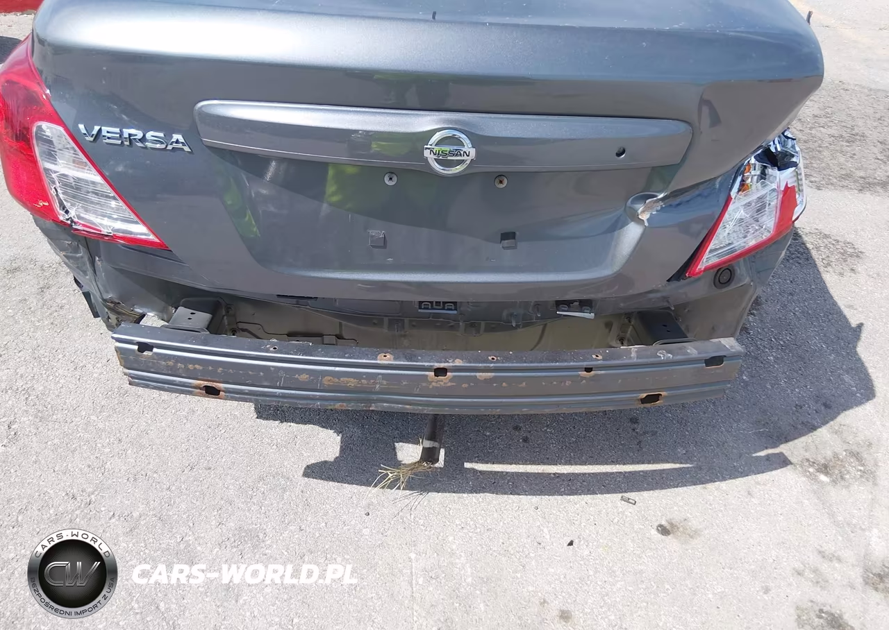 2016 Nissan Versa 1.6 S VIN:3N1CN7AP3GL872563 - 6