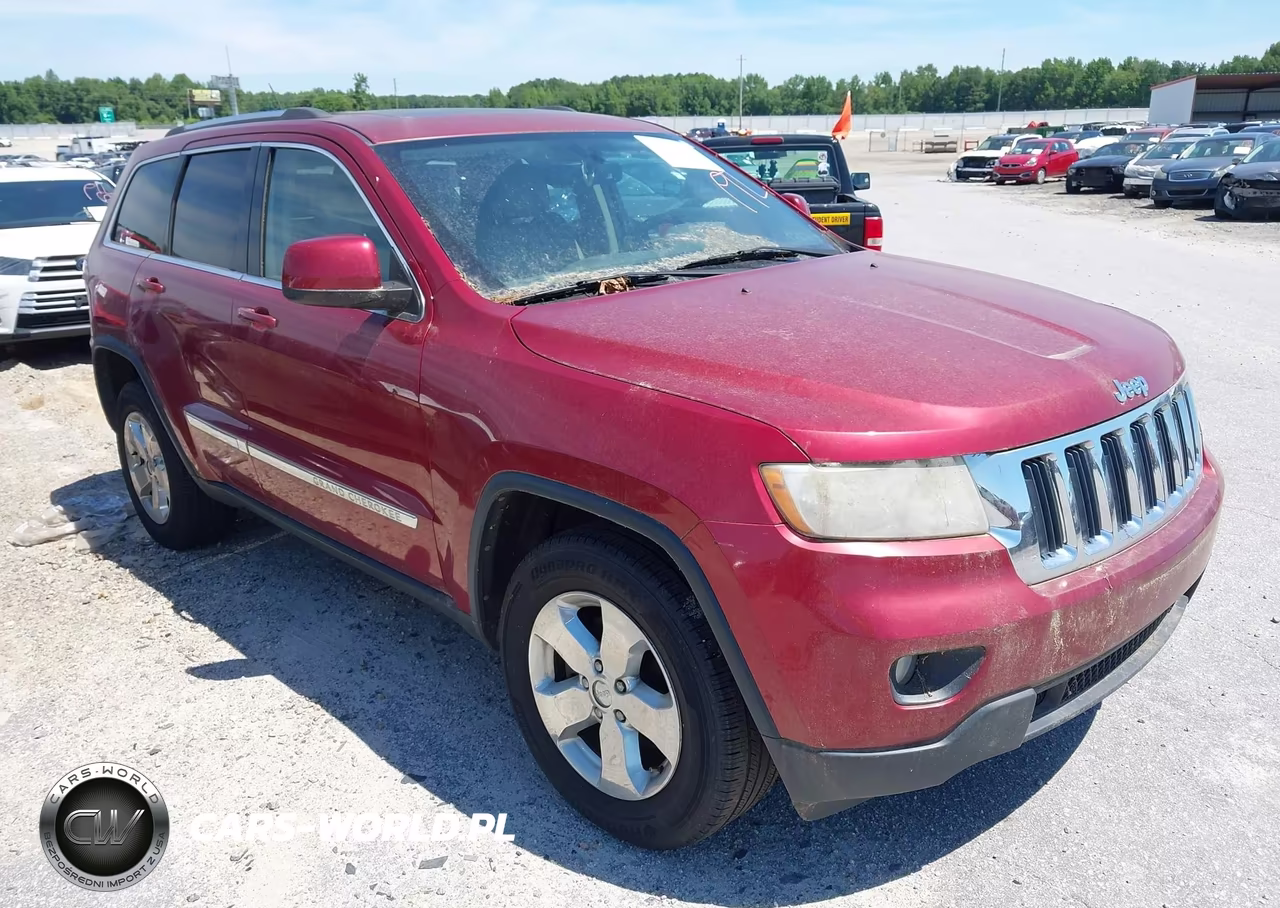 2013 Jeep Grand Cherokee Laredo – zdjęcie 1 z 17