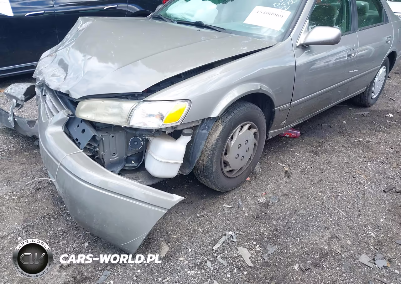 1998 Toyota Camry Le VIN:JT2BG22K4W0166800 - 12