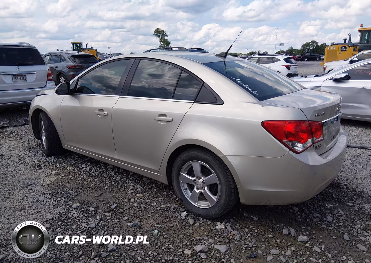 2013 Chevrolet Cruze 1Lt Auto VIN:1G1PC5SB2D7250041 - 3